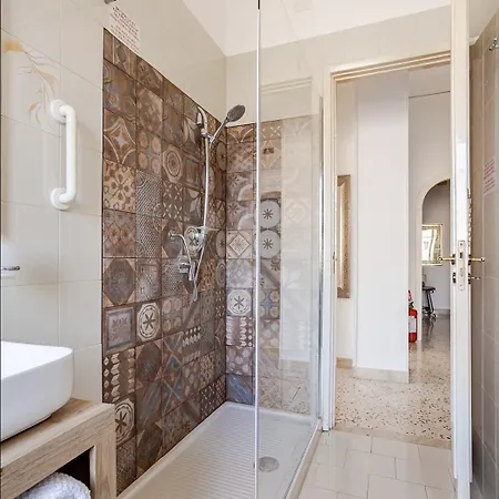 Dolce Sicily A 1km Dal Centro Lägenhet Palermo